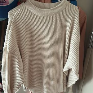 Cream/white sweater size medium from aerie